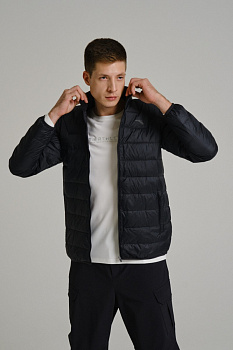 Пуховик Anta TRN ESSENTIAL 852547916-6, черный Пуховик Anta TRN ESSENTIAL 852547916-6, черный